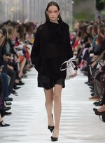 ヴァレンティノ2018年春夏コレクション - 前衛的な視点が告げる、新しい春の訪れ｜写真56