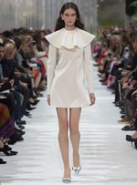 ヴァレンティノ2018年春夏コレクション - 前衛的な視点が告げる、新しい春の訪れ｜写真74