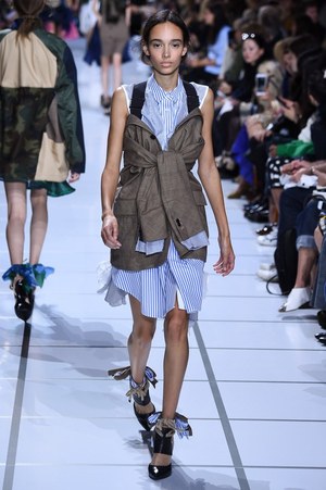sacai 2018年春夏コレクション - 軽やかに楽しくsacai流ミックスマッチスタイル｜写真14