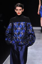 スポーツマックス 2012-13年秋冬コレクション - 都会に生きる現代女性のラグジュアリーな戦闘服｜写真20