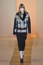 マルニ(MARNI) 2012-13年秋冬コレクション - レイヤードで魅せる冬のフェミニンスタイル｜写真32