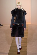 マルニ(MARNI) 2012-13年秋冬コレクション - レイヤードで魅せる冬のフェミニンスタイル｜写真44