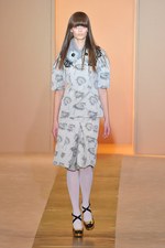 マルニ(MARNI) 2012-13年秋冬コレクション - レイヤードで魅せる冬のフェミニンスタイル｜写真48