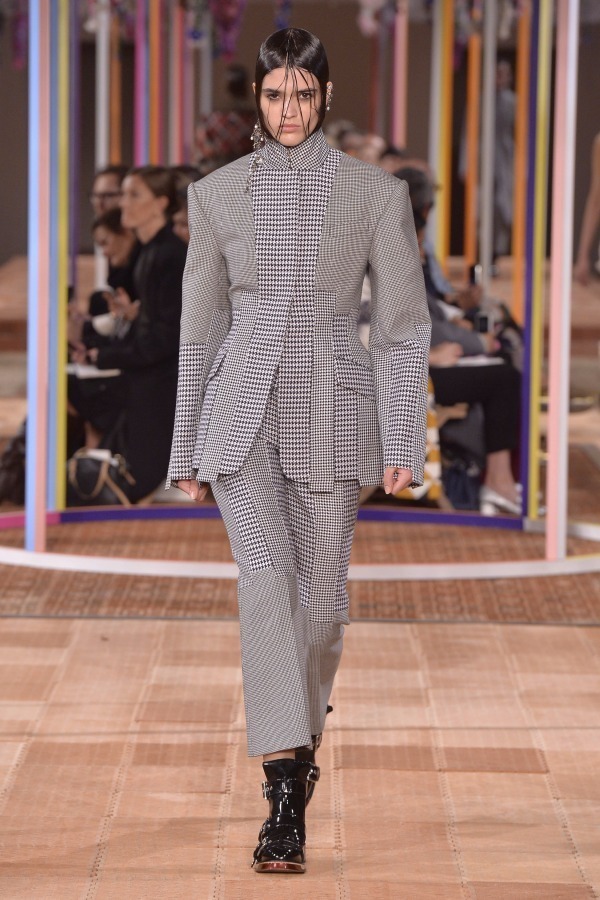マックイーン(McQueen) 2018年春夏ウィメンズコレクション  - 写真2