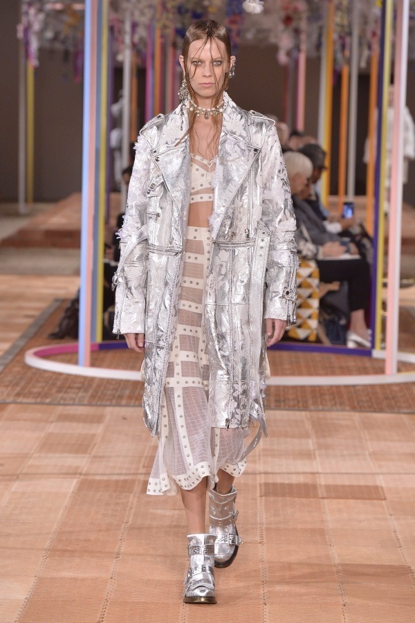 マックイーン(McQueen) 2018年春夏ウィメンズコレクション  - 写真5