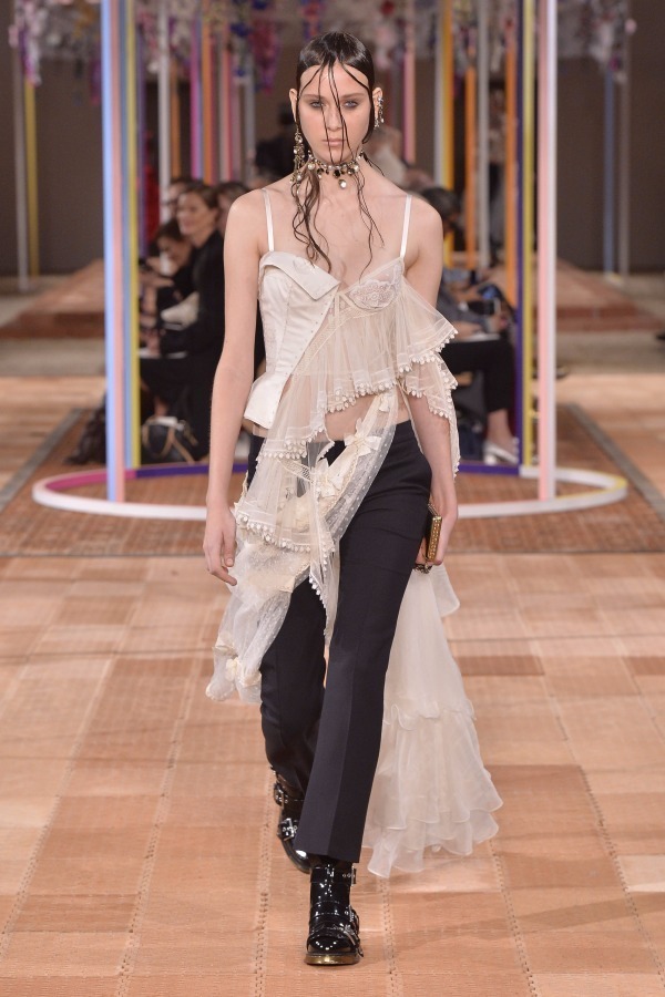 マックイーン(McQueen) 2018年春夏ウィメンズコレクション  - 写真19