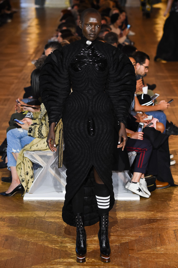 トム ブラウン(THOM BROWNE) 2018年春夏ウィメンズコレクション  - 写真55