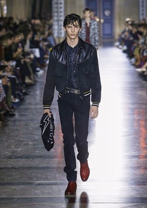 ジバンシィ 2018年春夏メンズコレクション - フランスメゾンに吹き込む、英国の風｜写真9
