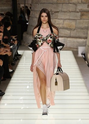 ルイ・ヴィトン 2018年春夏コレクション - 受け継がれる伝統、目覚める現代性｜写真31