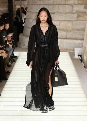 ルイ・ヴィトン 2018年春夏コレクション - 受け継がれる伝統、目覚める現代性｜写真36