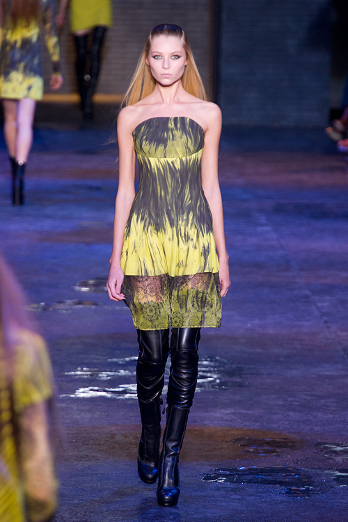 ヴェルサス ヴェルサーチェ(Versus Versace) 2012-13年秋冬 ウィメンズコレクション  - 写真47