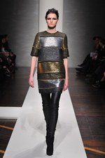 ジャンフランコ フェレ 2012-13年秋冬コレクション - モダンなスタイルで表現された官能美｜写真37