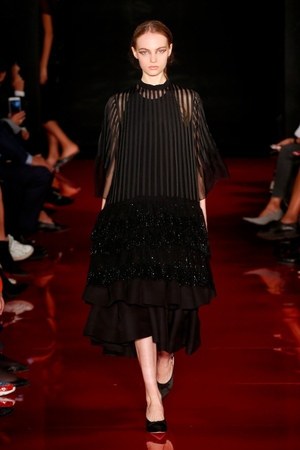 ロシャス 2018年春夏コレクション - 淑女は東洋趣味とボリュームコントロールで刺激を楽しむ｜写真39
