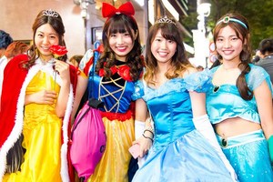 17年ハロウィンイベント特集 クラブ編 仮装コンテストや豪華ゲスト プロの仮装メイクも ファッションプレス 17年ハロウィンイベント特集 クラブ編 仮装コンテストや豪華ゲスト プロの仮装メイクも ファッションプレス