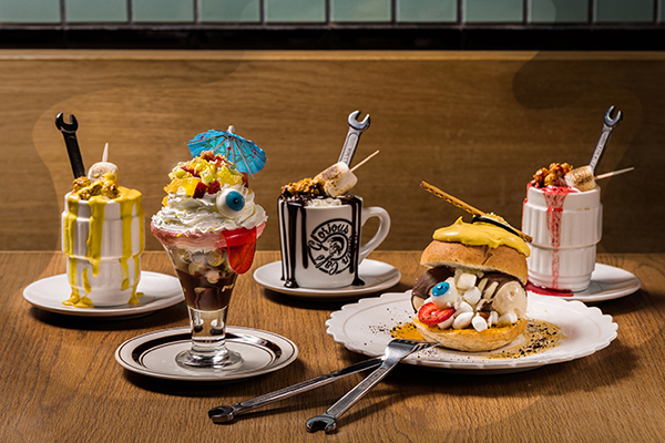 ディーゼルのグロリアスチェーンカフェ、”日本の妖怪”を想起させるハロウィンメニューが登場