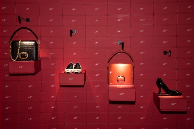 ロジェ ヴィヴィエ(Roger Vivier) ショック｜写真7