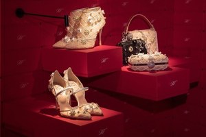 ロジェ ヴィヴィエ(Roger Vivier) ショック｜写真3