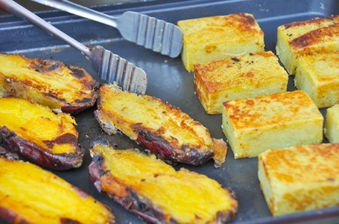 「品川やきいもテラス」焼き芋フードフェス、しっとり系＆ほくほく系など厳選いもを野外こたつで味わう｜写真14