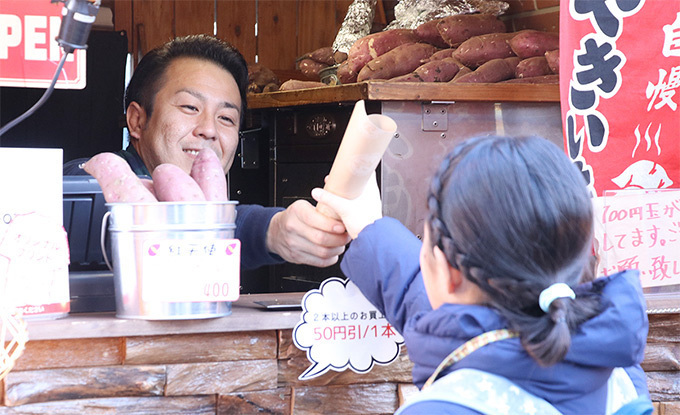 「品川やきいもテラス」焼き芋フードフェス、しっとり系＆ほくほく系など厳選いもを野外こたつで味わう｜写真20