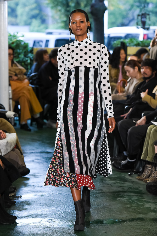 ジーヴィージーヴィー 2018年春夏<span>コレクション</span> - 写真24