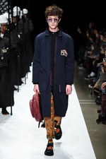 ヘンリック ヴィブスコフ 2018年春夏コレクション - ポップなテキスタイルで“睡眠”を表現｜写真4