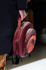 ヘンリック ヴィブスコフ 2018年春夏コレクション - ポップなテキスタイルで“睡眠”を表現｜写真5