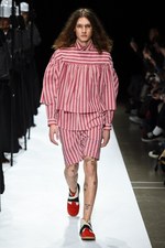 ヘンリック ヴィブスコフ 2018年春夏コレクション - ポップなテキスタイルで“睡眠”を表現｜写真7