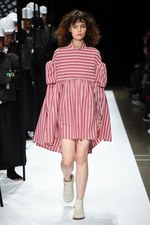 ヘンリック ヴィブスコフ 2018年春夏コレクション - ポップなテキスタイルで“睡眠”を表現｜写真22