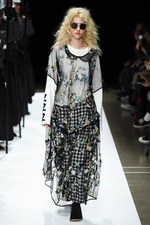 ヘンリック ヴィブスコフ 2018年春夏コレクション - ポップなテキスタイルで“睡眠”を表現｜写真23