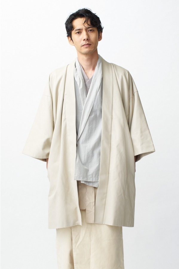 トローヴの和装ブランド"和ローブ"より、スター・ウォーズデザインの羽織型コート｜写真32