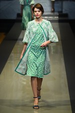 ユキ トリヰ インターナショナル 2018年春夏コレクション - 心弾む花々の明るい輝き｜写真38