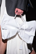 TOGA 2018年春夏コレクション - まだ見ぬ肌を“現在進行形で”より自由に解き放ち続ける｜写真5