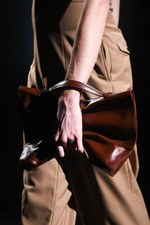 TOGA 2018年春夏コレクション - まだ見ぬ肌を“現在進行形で”より自由に解き放ち続ける｜写真16