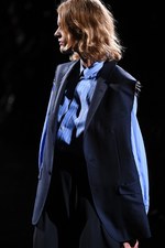 TOGA 2018年春夏コレクション - まだ見ぬ肌を“現在進行形で”より自由に解き放ち続ける｜写真40