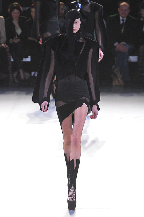 ミュグレー(MUGLER) 2012-13年秋冬 ウィメンズコレクション  - 写真45