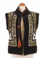 「寒さと衣服」展が文化学園服飾博物館にて開催 - 実用性と美しさをもつ、寒い地域の民族衣装｜写真5