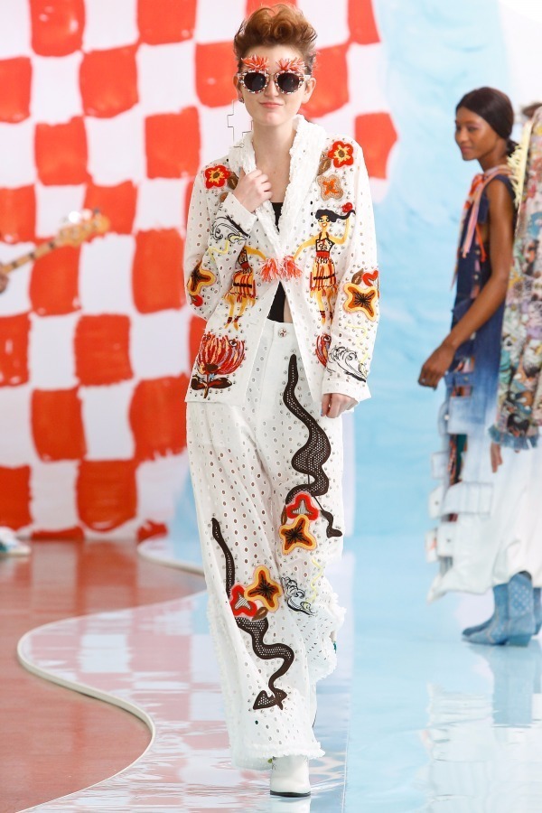 ツモリチサト(TSUMORI CHISATO) 2018年春夏ウィメンズコレクション  - 写真17