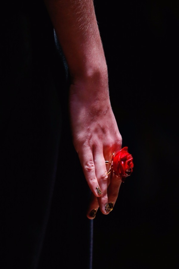 アンダーカバー×アンブッシュ、コラボアクセサリーが18春夏で登場 - 薔薇の花を纏うリングやピアス｜写真14