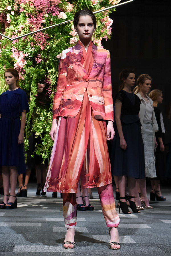 ハナエモリ マニュスクリ(Hanae Mori manuscrit) 2018年春夏ウィメンズコレクション  - 写真24