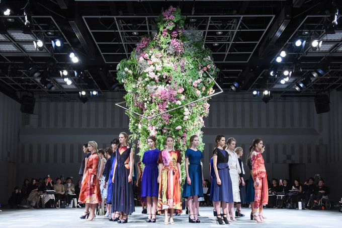 ハナエモリ マニュスクリ(Hanae Mori manuscrit) 2018年春夏ウィメンズコレクション  - 写真29