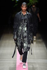 ヴィヴィアンノ スー2018年春夏コレクション - 芽生えから咲き、枯れるまで…循環する“花の一生”｜写真4