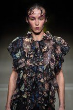 ヴィヴィアンノ スー2018年春夏コレクション - 芽生えから咲き、枯れるまで…循環する“花の一生”｜写真43