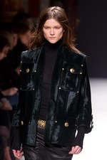 バルマン(BALMAIN) 2012-13年秋冬コレクション - 革命期ロシアの優美なるジュエラーの世界を表現｜写真3