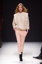 バルマン(BALMAIN) 2012-13年秋冬コレクション - 革命期ロシアの優美なるジュエラーの世界を表現｜写真31