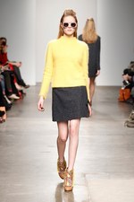 KAREN WALKER(カレンウォーカー) 2012-13年秋冬コレクション - 印象的なアイディアをMIX｜写真4