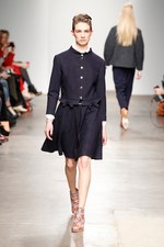 KAREN WALKER(カレンウォーカー) 2012-13年秋冬コレクション - 印象的なアイディアをMIX｜写真9