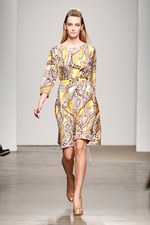 KAREN WALKER(カレンウォーカー) 2012-13年秋冬コレクション - 印象的なアイディアをMIX｜写真33