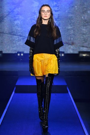 ディーベック 2018年春夏コレクション - "水"を受け入れ"雨"を弾く｜写真21