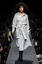 エンハンス 2018年春夏コレクション - ”メンズテーラード”で表現するハンサムで魅力的な女性｜写真28