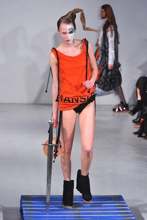 ベルンハルト ウィルヘルム(Bernhard Willhelm) 2012-13年秋冬 ウィメンズコレクション  - 写真42